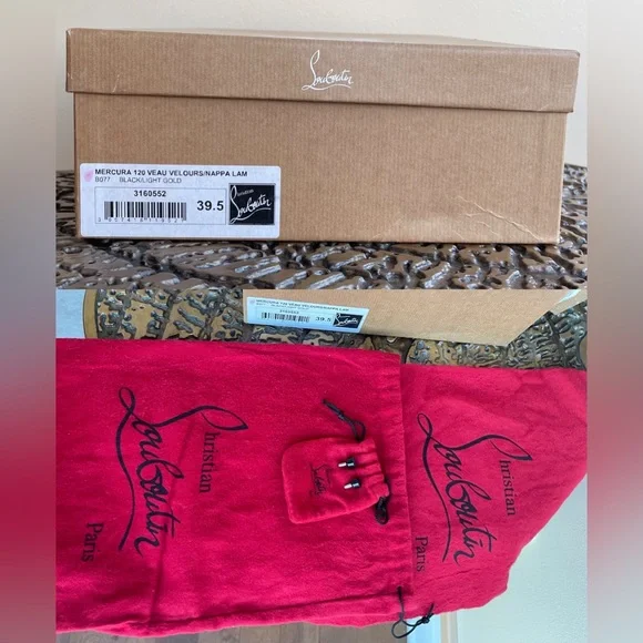 Christian Louboutin Mercura Suede Leather Boots with Wings, US Size 9 (CL 39.5) - Picture 16 of 16